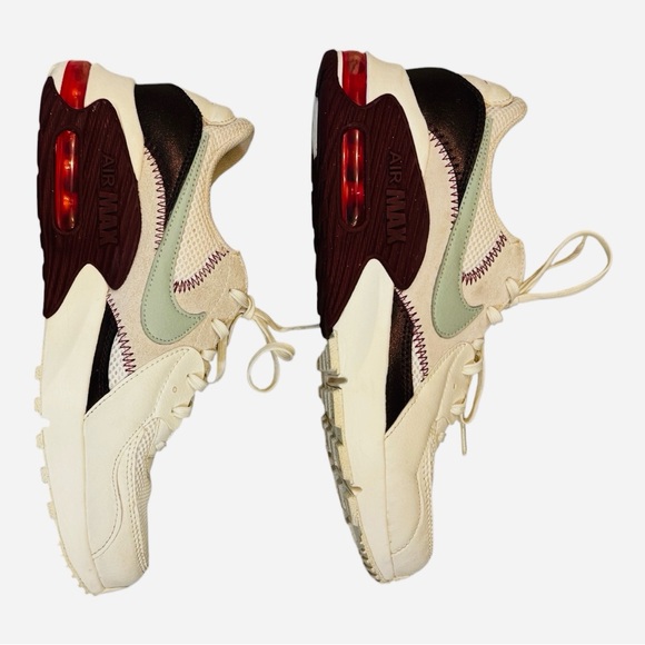 Nike Air Max Excee size 9 - Picture 5 of 11